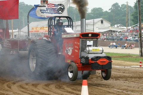 Hoe Handle Tractor Pulling